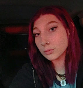 Meet your Posher, Lily